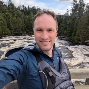 Meet your Posher, Adrian